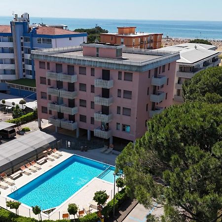 Appartamenti Erica Бибионе Экстерьер фото